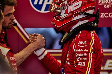 Charles Leclerc mit Bestzeit im FT1 in Singapur