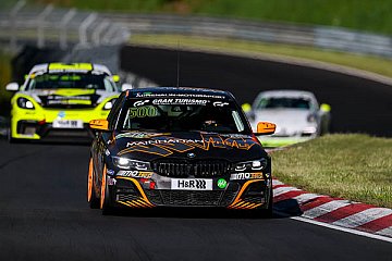 Meisterliche Fahrerpaarungen bei Adrenalin und Hofor