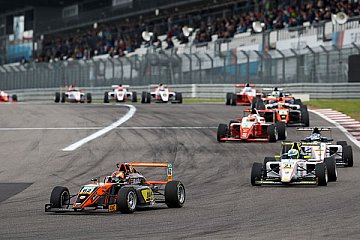 Showdown am Sachsenring: Wer hat im Saisonfinale die Nase vorn?