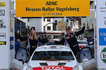 Erster Sieg für Team Peugeot Romo