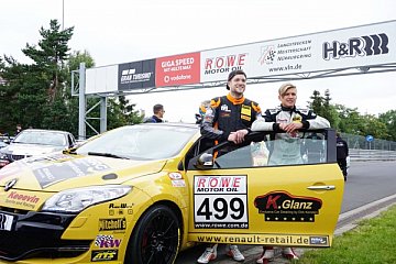 Neue Herausforderung für David Schneider in der VLN