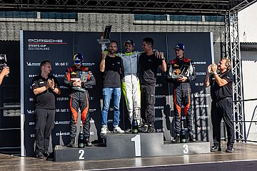 Historischer Sieg für Tim Horrell beim Porsche Sports Cup