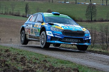 Julius Tannert fährt wie entfesselt und triumphiert erneut im Erzgebirge