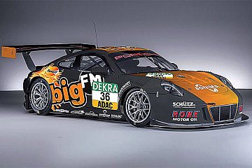 Schütz Motorsport: Team-Präsentation mit Überraschungen