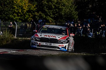 Wertungsgruppensieg und Doppelpodium für AVIA Sorg Rennsport