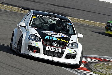 Aus dem Kart in den Tourenwagensport