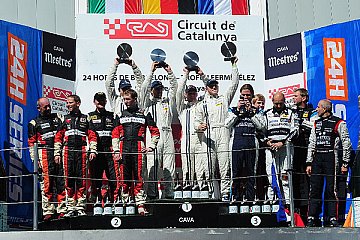 Podium beim 24-Stunden-Rennen von Barcelona