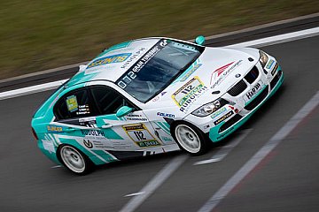 rent2Drive-racing mit guter Leistung in der BMW-Cup-Klasse