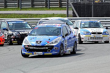 Auf dem Nürburgring in die zweite Saisonhälfte