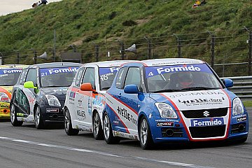 Mike Hesse feiert ersten Saisonsieg im Formido Swift Cup