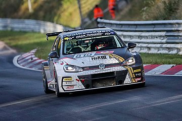 Achterbahn der Gefühle für Max Kruse Racing