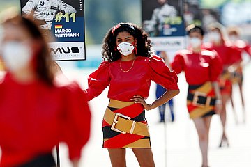 Star-Designerin Marina Hoermanseder entwirft Outfits für DTM 2020
