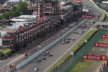 Spannende Formel-Renault-Rennen in Spa