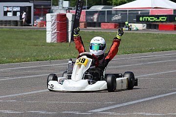 Micro-Sieger Jonathan F. Ottosen