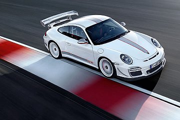 Die herausragende Fahrdynamik des 911 GT3 RS 4.0 ist das Ergebnis akribisch aufeinander abgestimmter Details