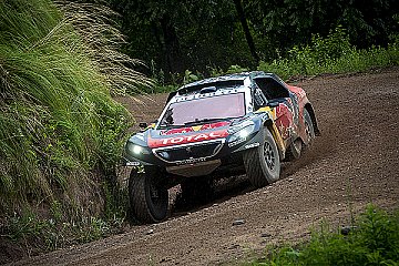 Peugeot 2008 DKR - Foto: Peugeot