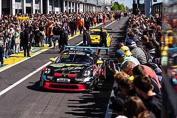 Motorsport hautnah: Fans erleben die Teams und Fahrzeuge der ADAC RAVENOL Nürburgring Langstrecken-Serie aus nächster Nähe - Foto: Gruppe C/ Siebel