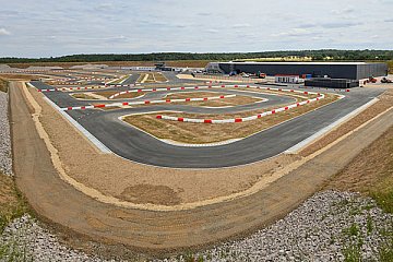 Deutschland hat eine neue Kartbahn: Motorsportarena Mülsen eröffnet
