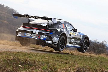 Mohe vor Asphaltpremiere im Porsche 911 Rally GT
