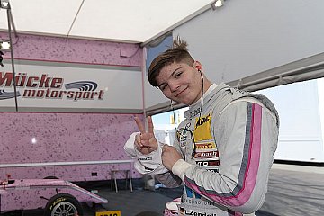 Zendeli eröffnet die Saison mit einem Sieg in Oschersleben