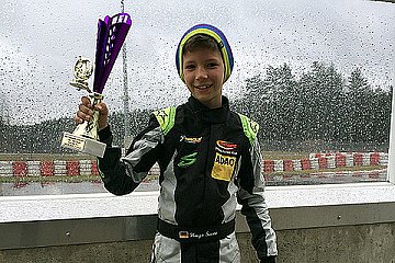 Sieg im Regen: Hugo Sasse gewinnt in Wackersdorf