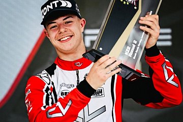 Maximilian Schleimer freut sich über starken dritten Platz