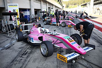 Zweifacher Podesterfolg für BWT Mücke Motorsport auf dem Red Bull Ring
