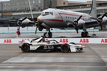 Evans gewinnt in Berlin – Wehrlein holt im Titelkampf auf