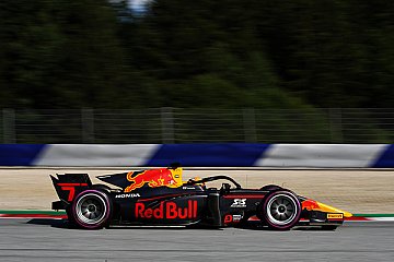 Tsunoda sichert sich erste F2-Pole