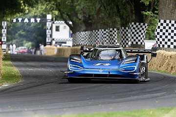 Schneller als die Formel 1: VW ID.R mit neuem Rekord