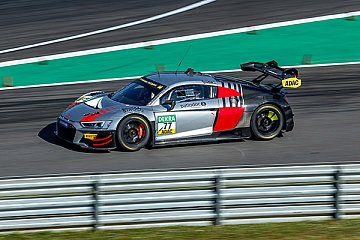 Simon Connor Primm stürmt zur Pole-Position