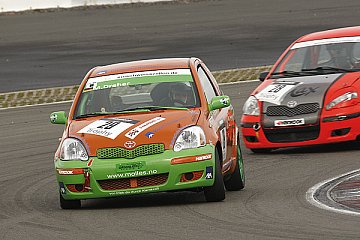 Klassensiege und Podestplätze für Greenlion Motorsport
