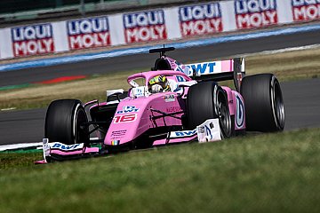 Lehrreiches Rennwochenende für BWT HWA Racelab in Silverstone