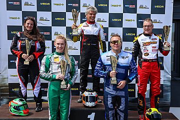 Siegerpodium des KZ2 Masters