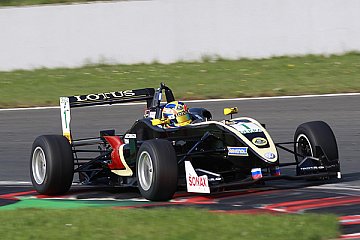 Artem Markelov liegt auf P2 der Meisterschaft des ATS F3 Cup - Foto: PR