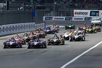 Rowland siegt und Podium für Weltmeister Wehrlein