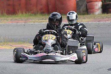 TOM-TECH Racing weiter im Titelrennen