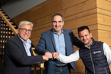 Scherer und Phoenix Racing intensivieren Zusammenarbeit