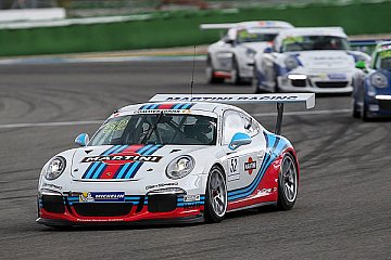 Karlheinz Blessing und Manuel Lauck im Martini Porsche - Foto: GetSpeed Performance GmbH & Co. KG