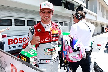 Nico Müller holt Podium für Audi