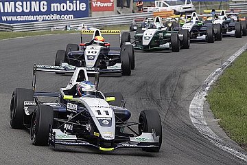 Formel Renault 2.0 NEC feiert 2015 Jubiläum