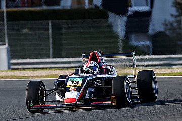 ADAC Formel 4: Erste Bestzeit für Fabio Scherer
