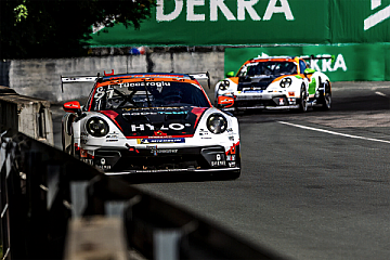 Ertragreiche Stadtrundfahrt für Team75 Motorsport im Porsche Carrera Cup