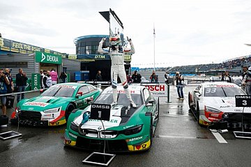Wittmann gewinnt spektakuläre DTM-Premiere in Assen
