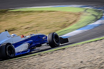 Auftakt in die Jubiläumssaison mit 30 Fahrern