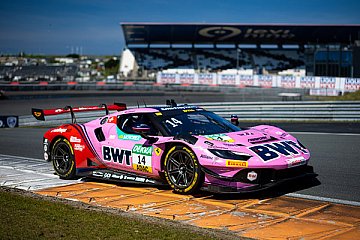 Bestzeit für Ferrari im Freien Training