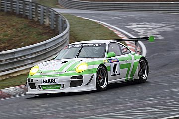 Topplatzierung für Pinta Racing beim Saisonstart