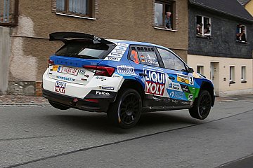 Julius Tannert feiert Heimsieg beim Auftakt der DRM