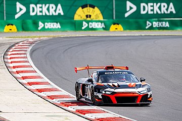 Für Müller gab es eine Fahrt in Schaeffler Innovationstaxi - Foto: ADAC