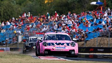 Erster Supercup-Sieg für Porsche-Junior Marcus Amand
